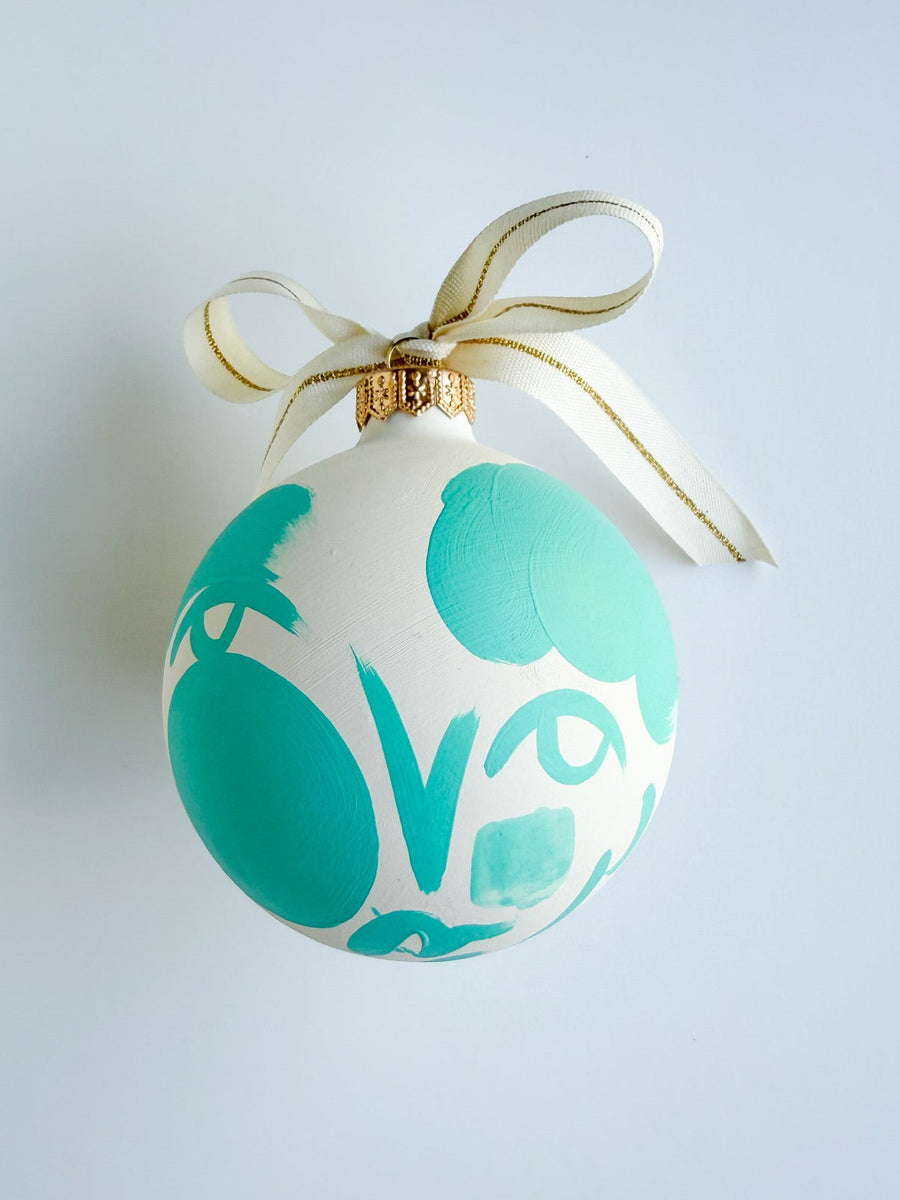 Monochromatic Bulb Babe No. 2